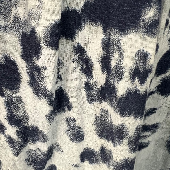 Bellambia Light Blue and Dark Blue Tie Dye Print Linen Halter Top Size S - Picture 4 of 4